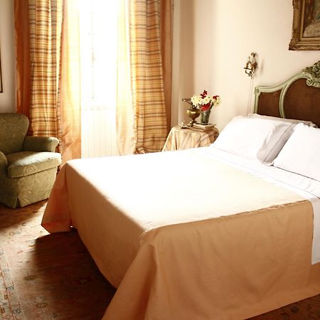 Castello Di San Fabiano Guest House モンテローニ・ダルビア エクステリア 写真